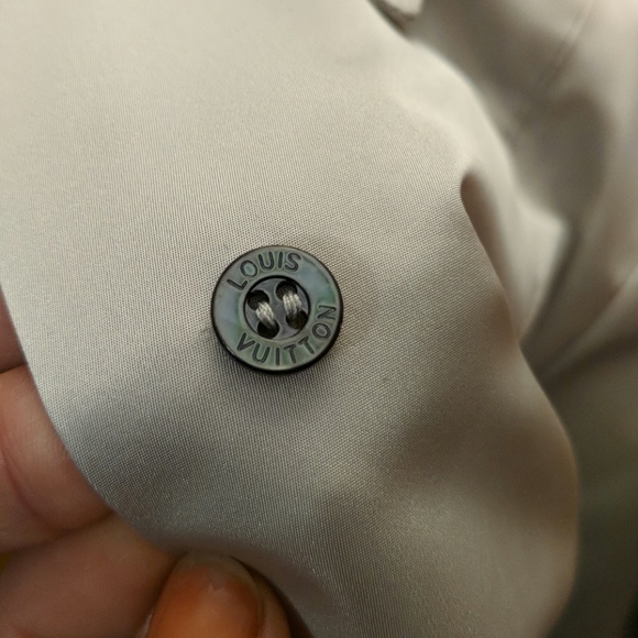 Louis Vuitton trench coat - Picture 4 of 4